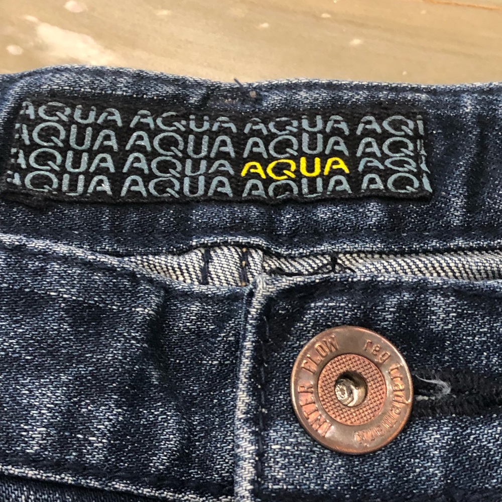 Aqua brand jean shorts - Picture 2 of 6